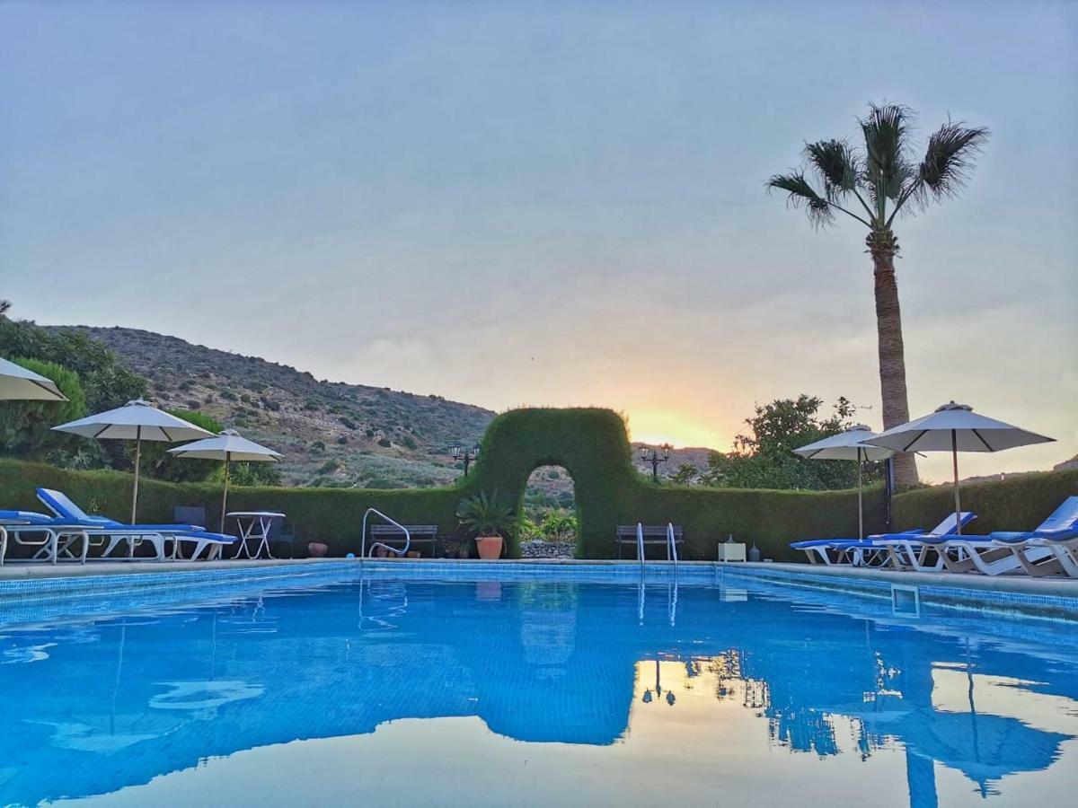 Ampelokipi Holiday Apartments Pissouri Exteriör bild